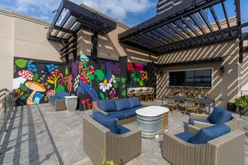 Skydeck with skyline views